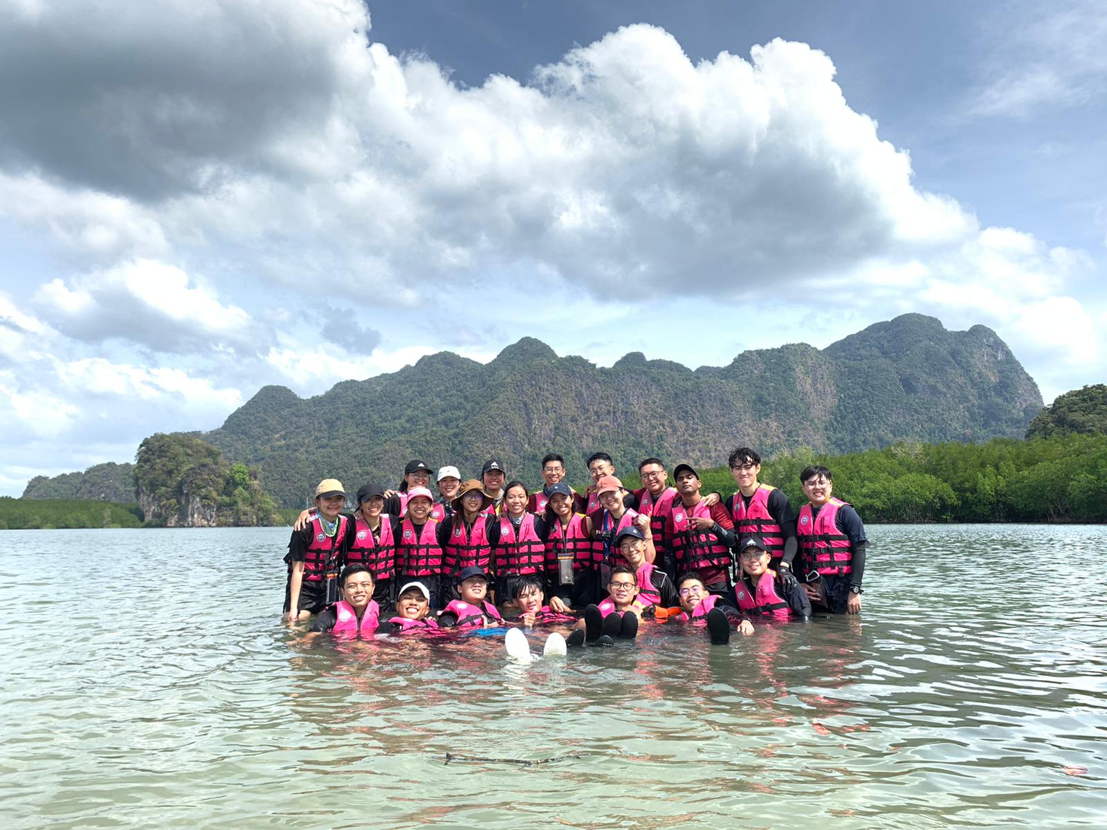 The NUS Kayaking Club in Krabi for their first overseas expedition. Photo was taken pre-COVID and courtesy of Alena Lim.