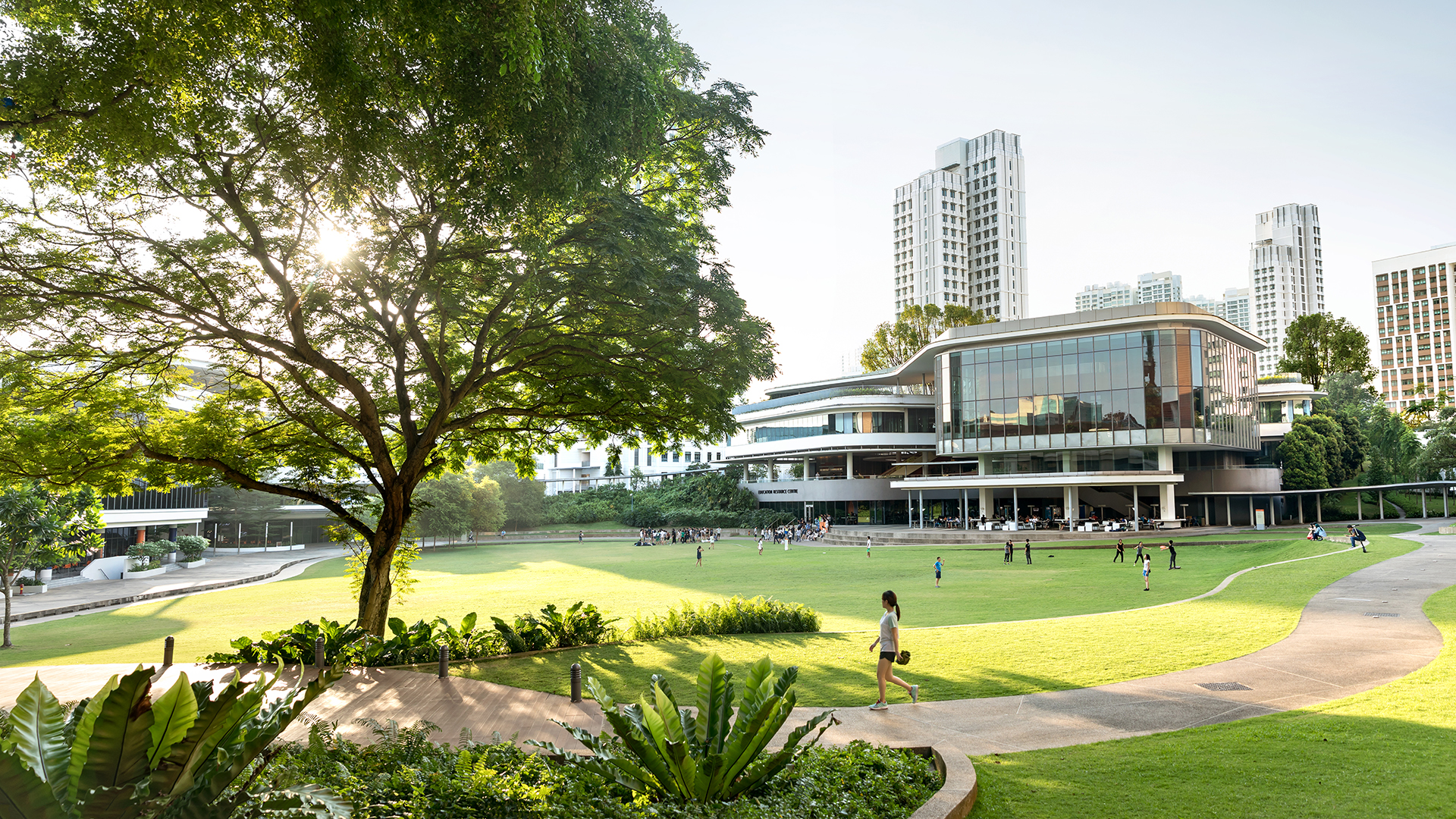 NUS’ programmes in the areas of Arts and Social Sciences, Computer Science, Design and Engineering, and Science were placed top 10 in the 2022 rankings.