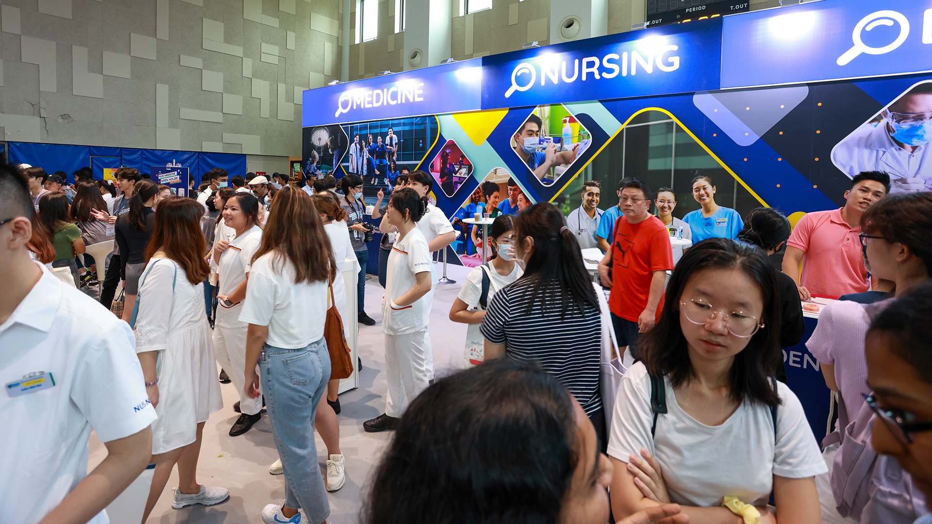 Visitors to the booths got the chance to interact with professors and current students to find out more about the courses they were interested in.